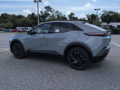2026 Toyota C-HR SE