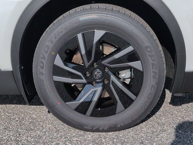 2026 Toyota C-HR SE