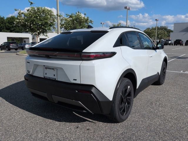 2026 Toyota C-HR SE