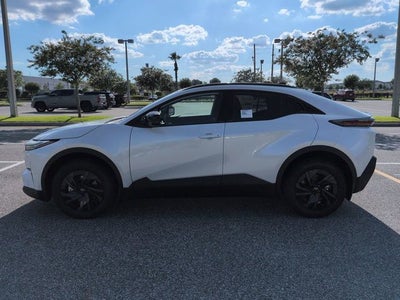 2026 Toyota C-HR SE