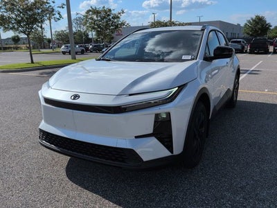 2026 Toyota C-HR SE