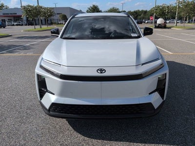 2026 Toyota C-HR SE