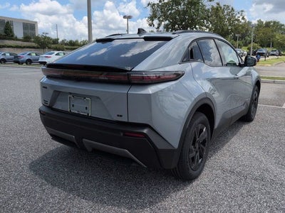 2026 Toyota C-HR SE