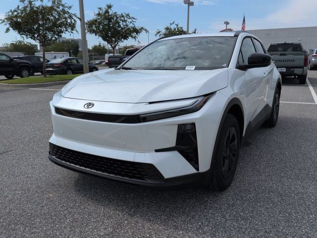 2026 Toyota C-HR SE