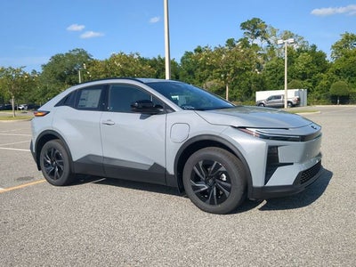 2026 Toyota C-HR SE