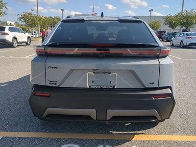 2026 Toyota C-HR SE