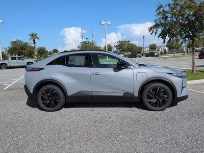 2026 Toyota C-HR SE