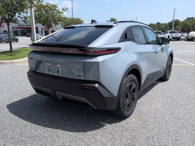 2026 Toyota C-HR SE