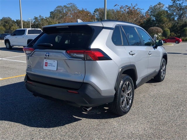 2022 Toyota RAV4 HYBRID XLE