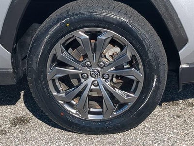 2022 Toyota RAV4 HYBRID XLE