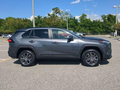 2024 Toyota RAV4 HYBRID XLE Premium