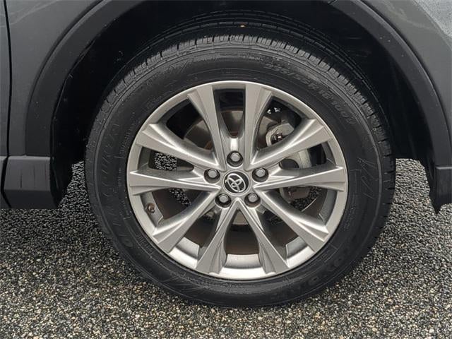 2018 Toyota RAV4 HYBRID Limited