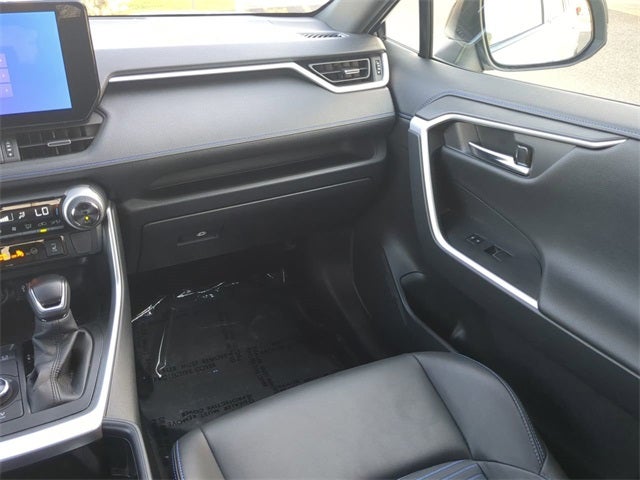 2025 Toyota RAV4 HYBRID XSE