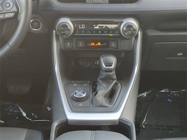 2025 Toyota RAV4 HYBRID XSE