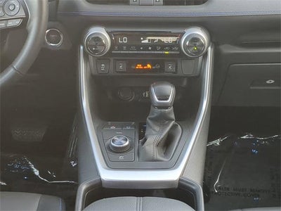 2025 Toyota RAV4 HYBRID XSE