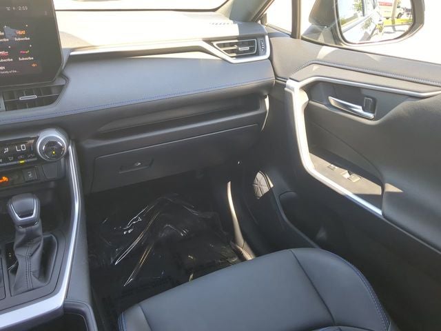 2025 Toyota RAV4 HYBRID XSE