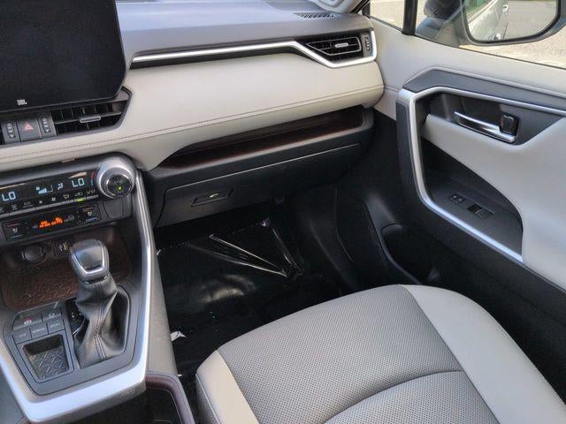 2023 Toyota RAV4 Limited