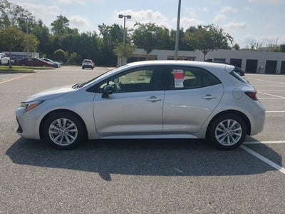 2026 Toyota Corolla Hatchback SE