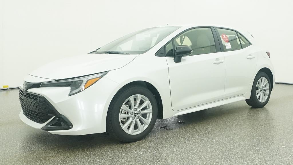 2027 Toyota Corolla Hatchback SE