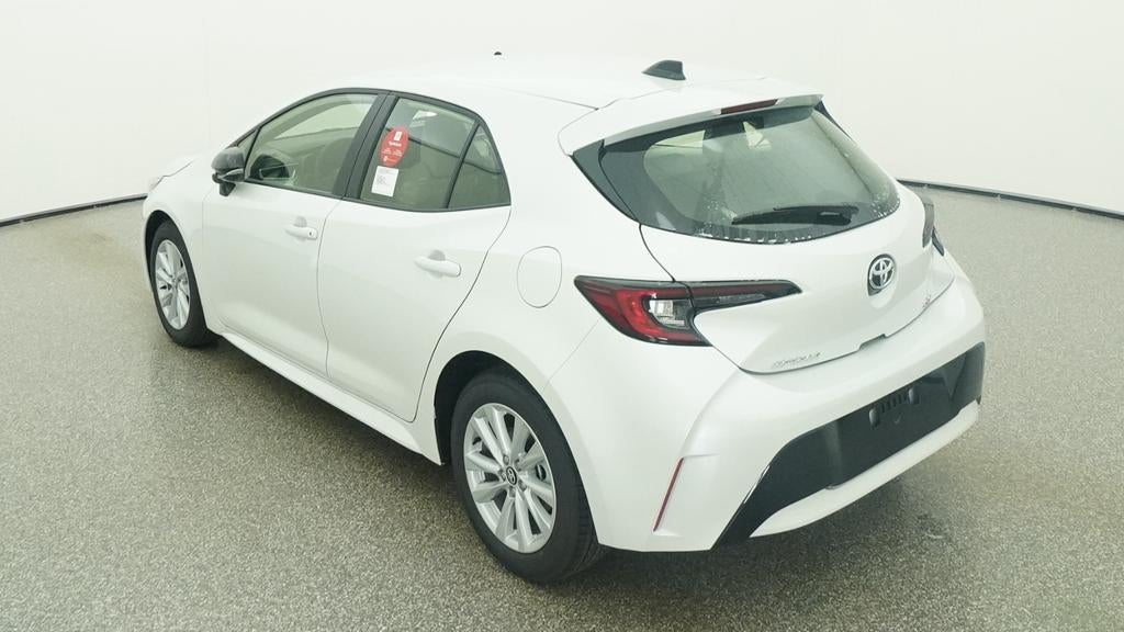 2027 Toyota Corolla Hatchback SE