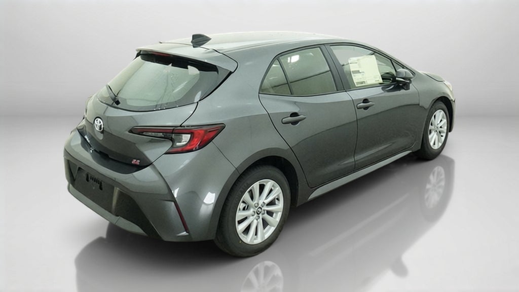 2027 Toyota Corolla Hatchback SE
