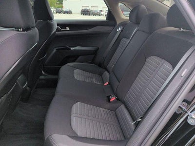 2025 Kia K5 LXS