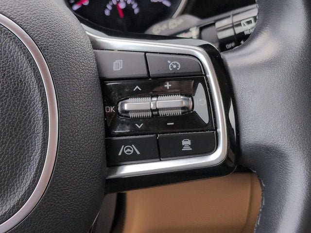 2024 Kia Carnival EX