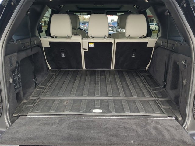 2023 Land Rover Discovery S R-Dynamic