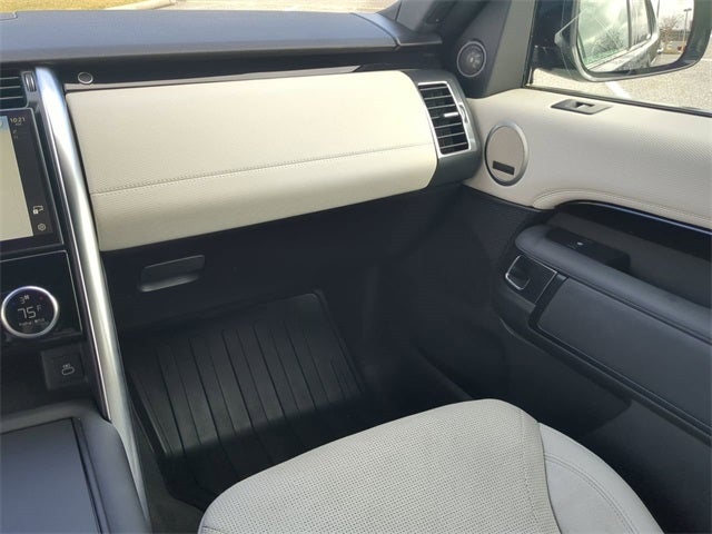 2023 Land Rover Discovery S R-Dynamic