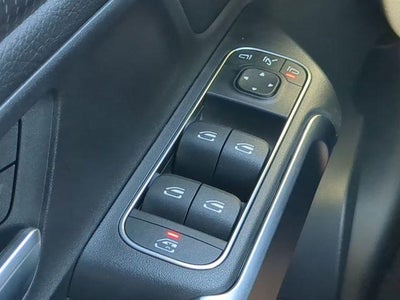 2023 Mercedes-Benz GLB-Class GLB 250