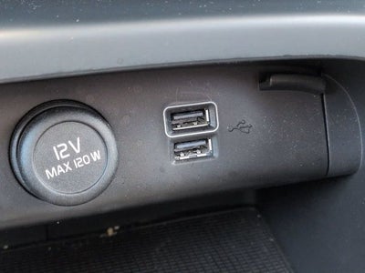 2021 Volvo XC40 Momentum