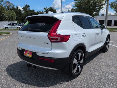 2021 Volvo XC40 Momentum