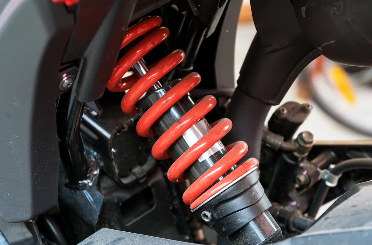 parts of car suspension